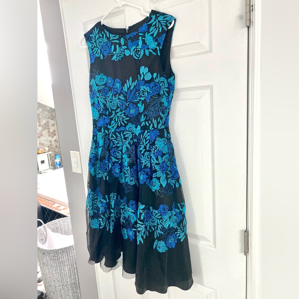 💙 $178 Value Tahari by Arthur S. Levine Embrioderd Floral Dress Lace Lined- New